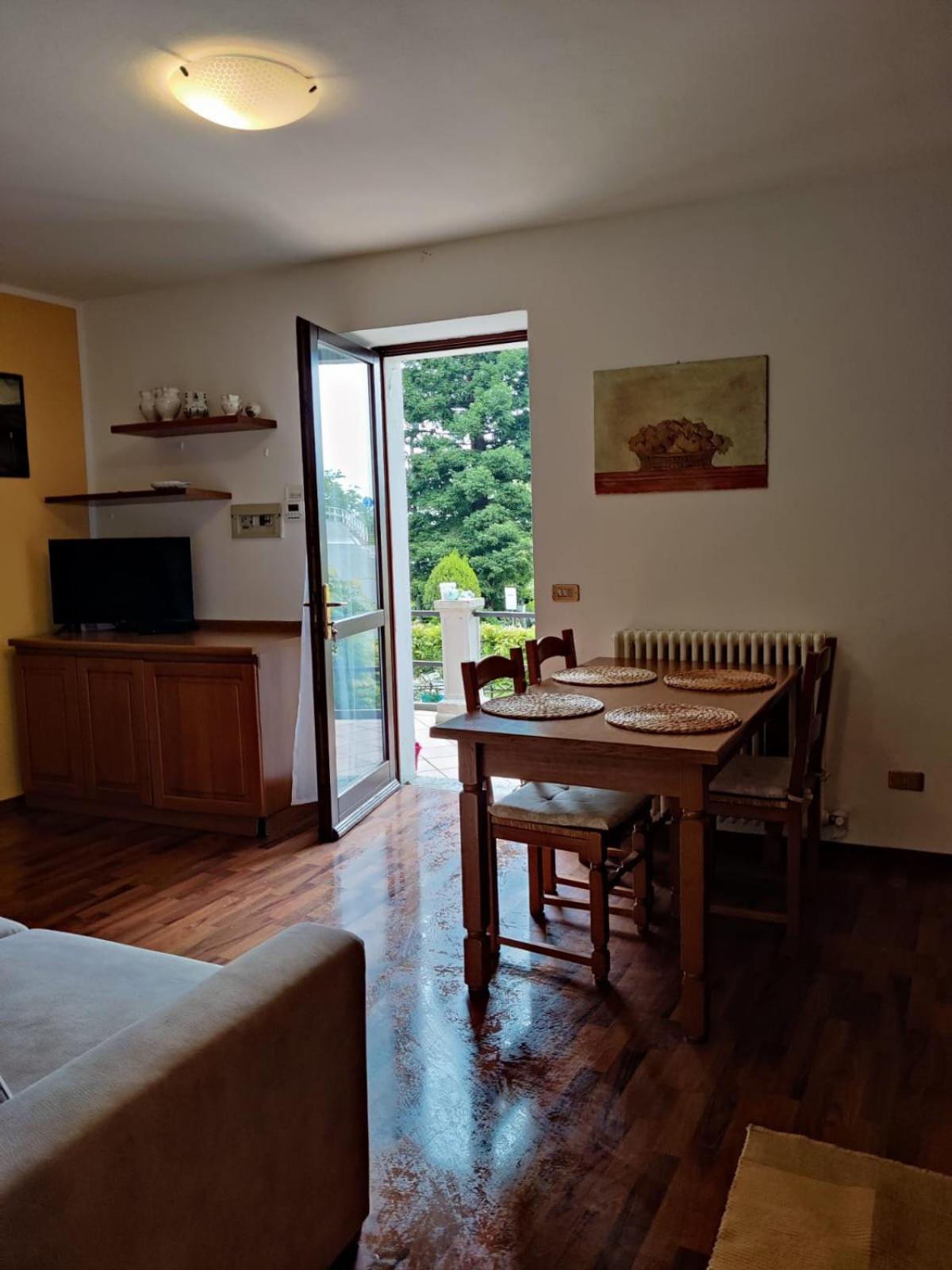 Casa Relax Apartment Bellano Exterior photo