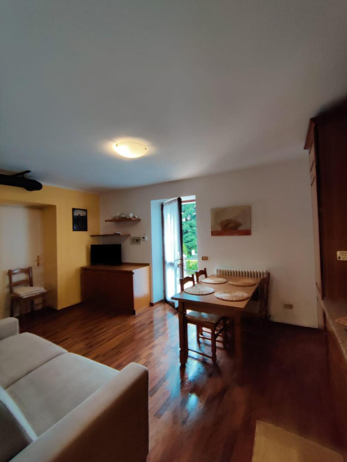 Casa Relax Apartment Bellano Exterior photo